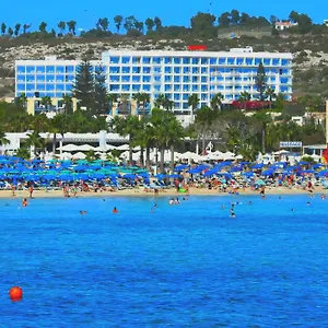 4* מלון Corfu